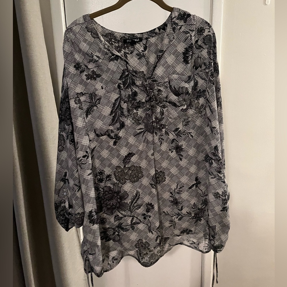 Roz & Ali black and white size 3X blouse